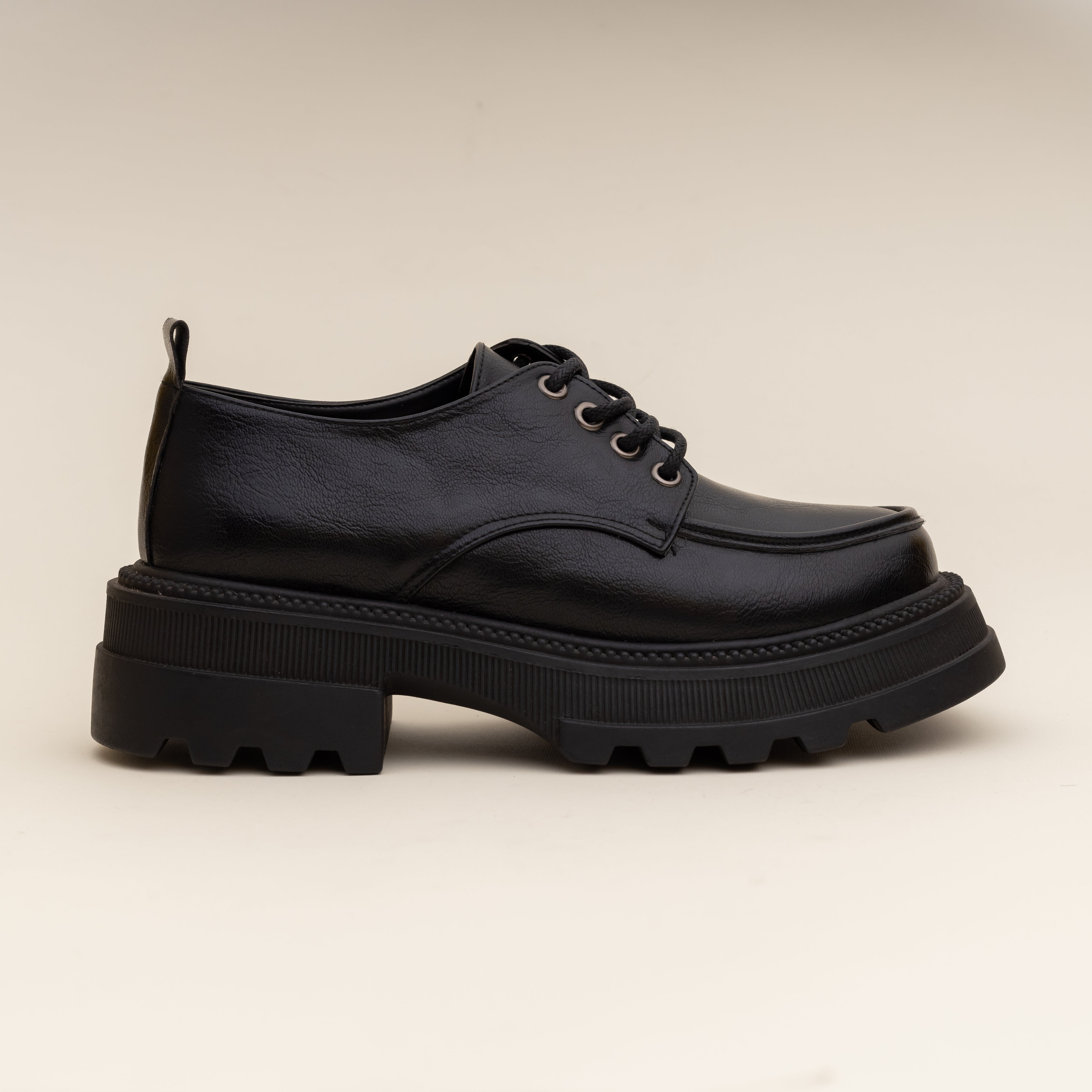 Chunky lace-up Black Women