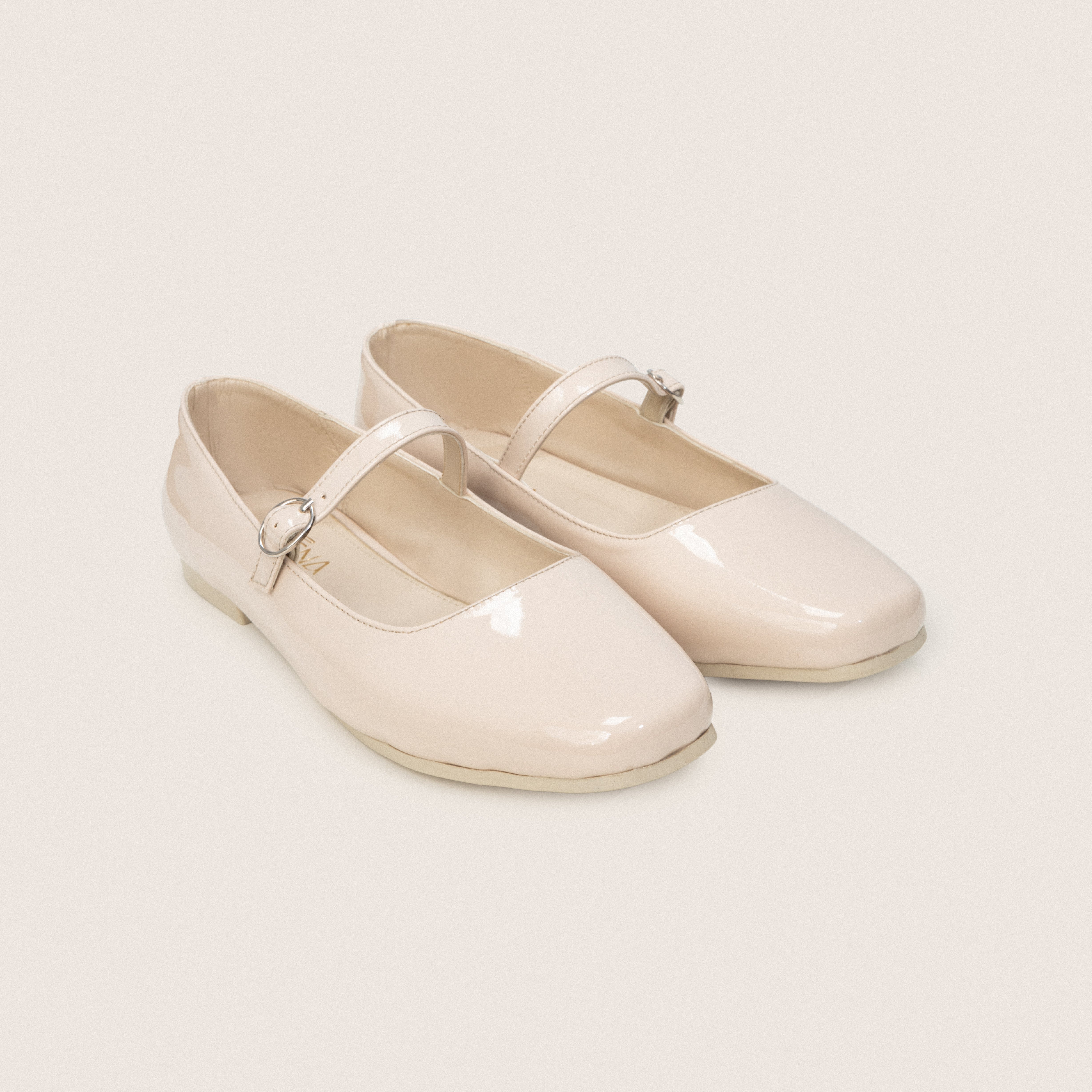 Amira Ballerina in Beige