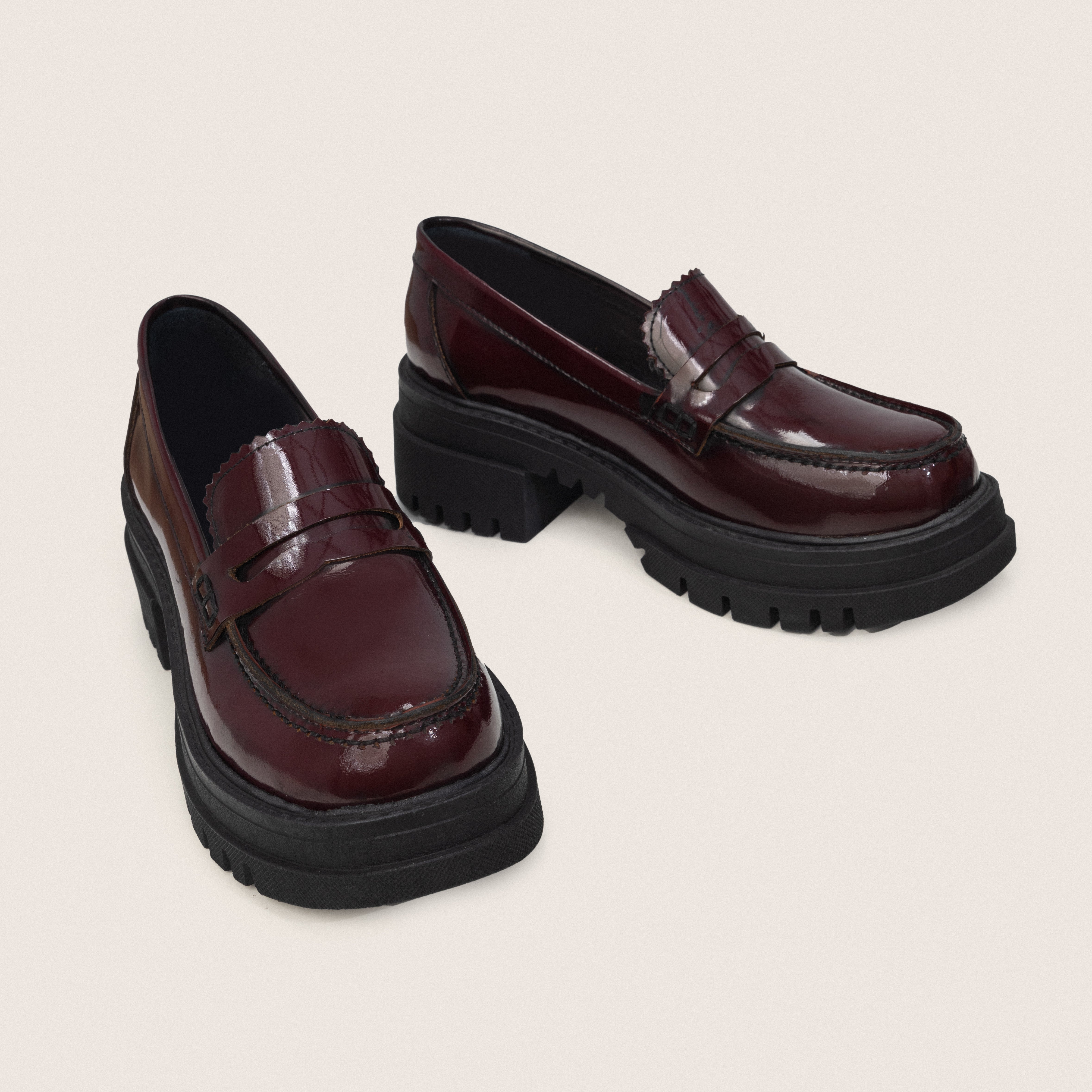 Chunky E.T. College in Burgundy Women