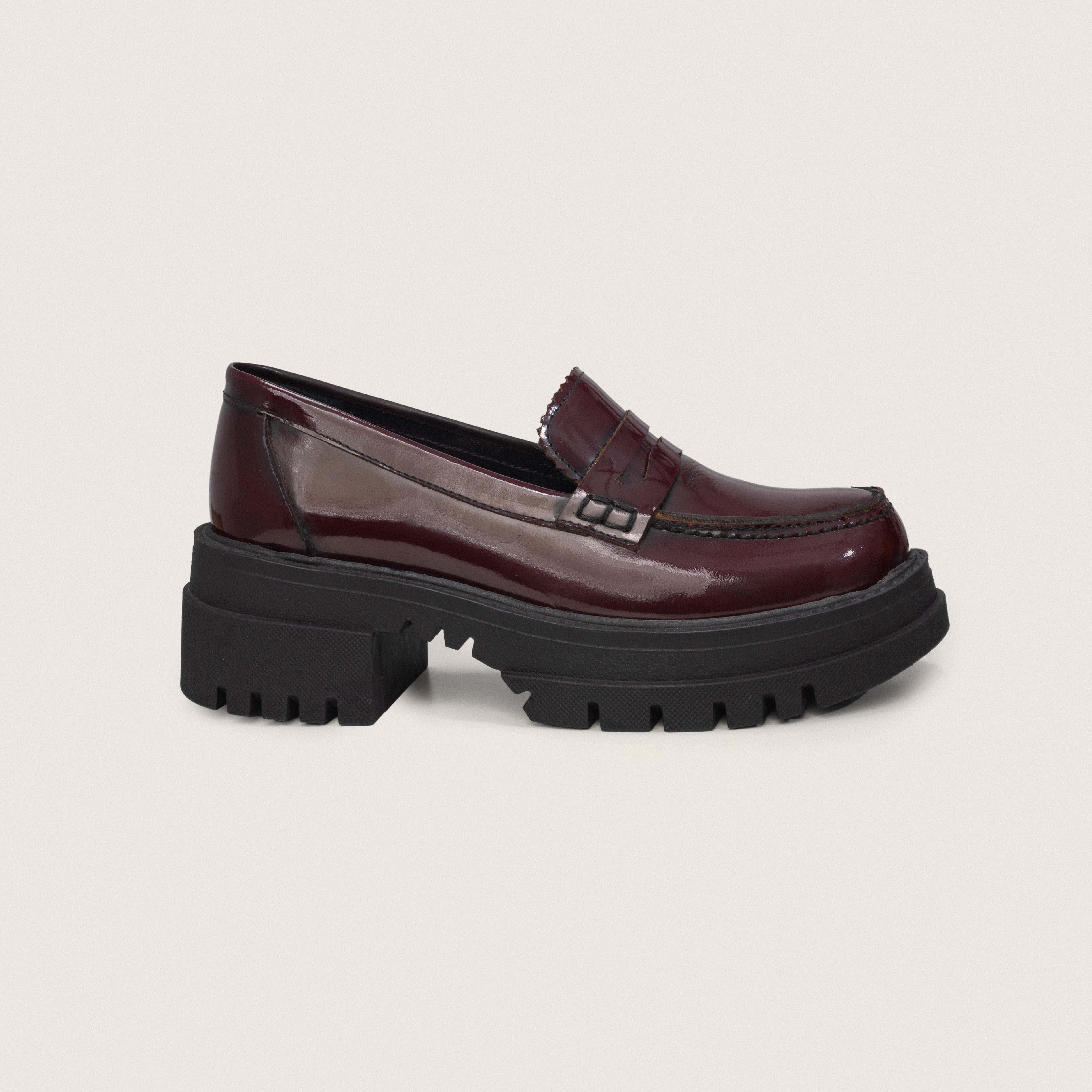 Chunky E.T. College in Burgundy Women