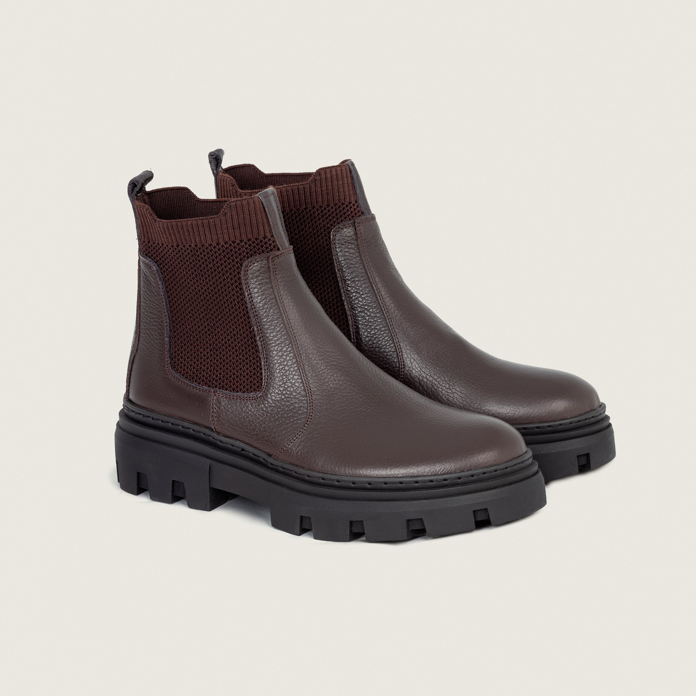 Chakka leather dark brown