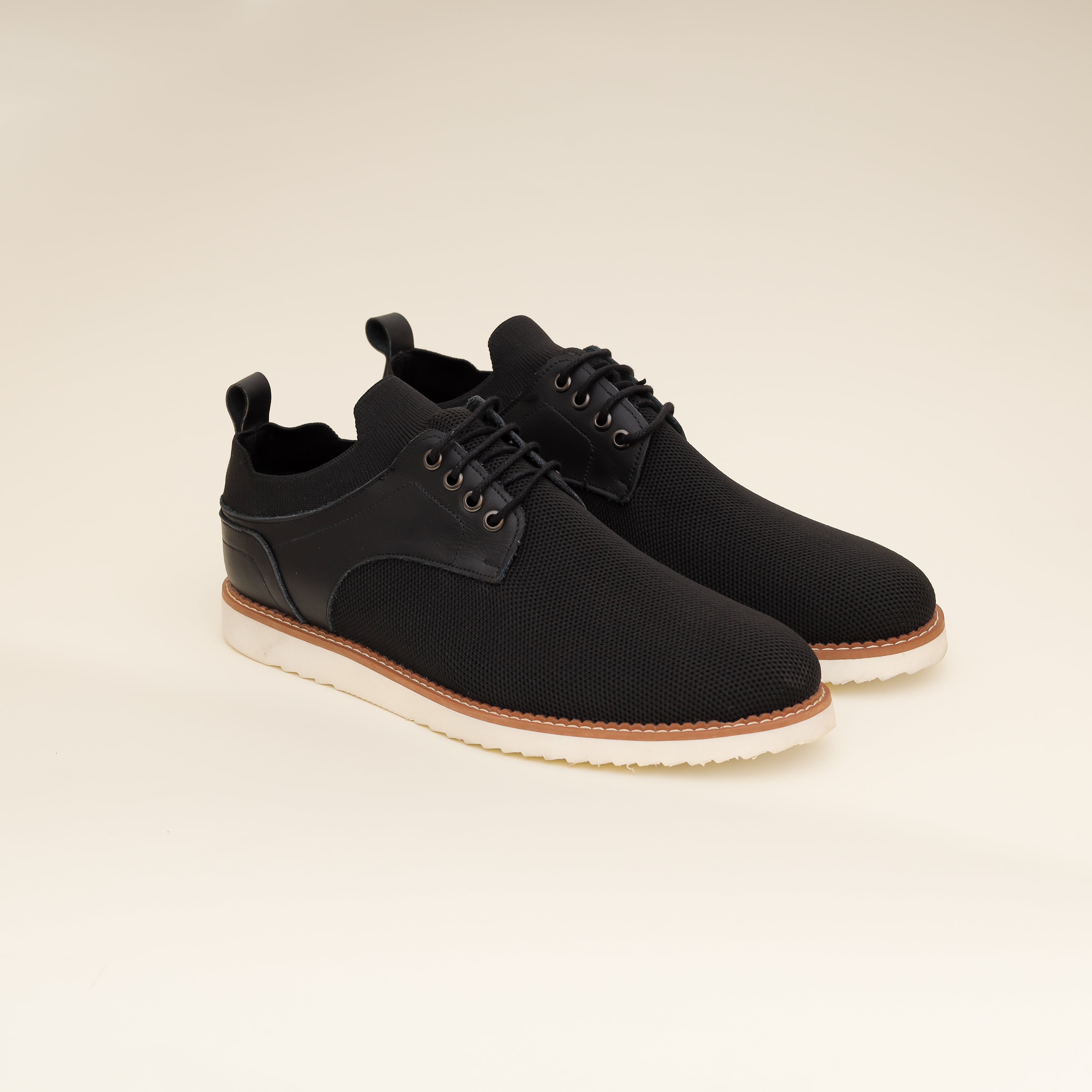 Trikko Derby Black
