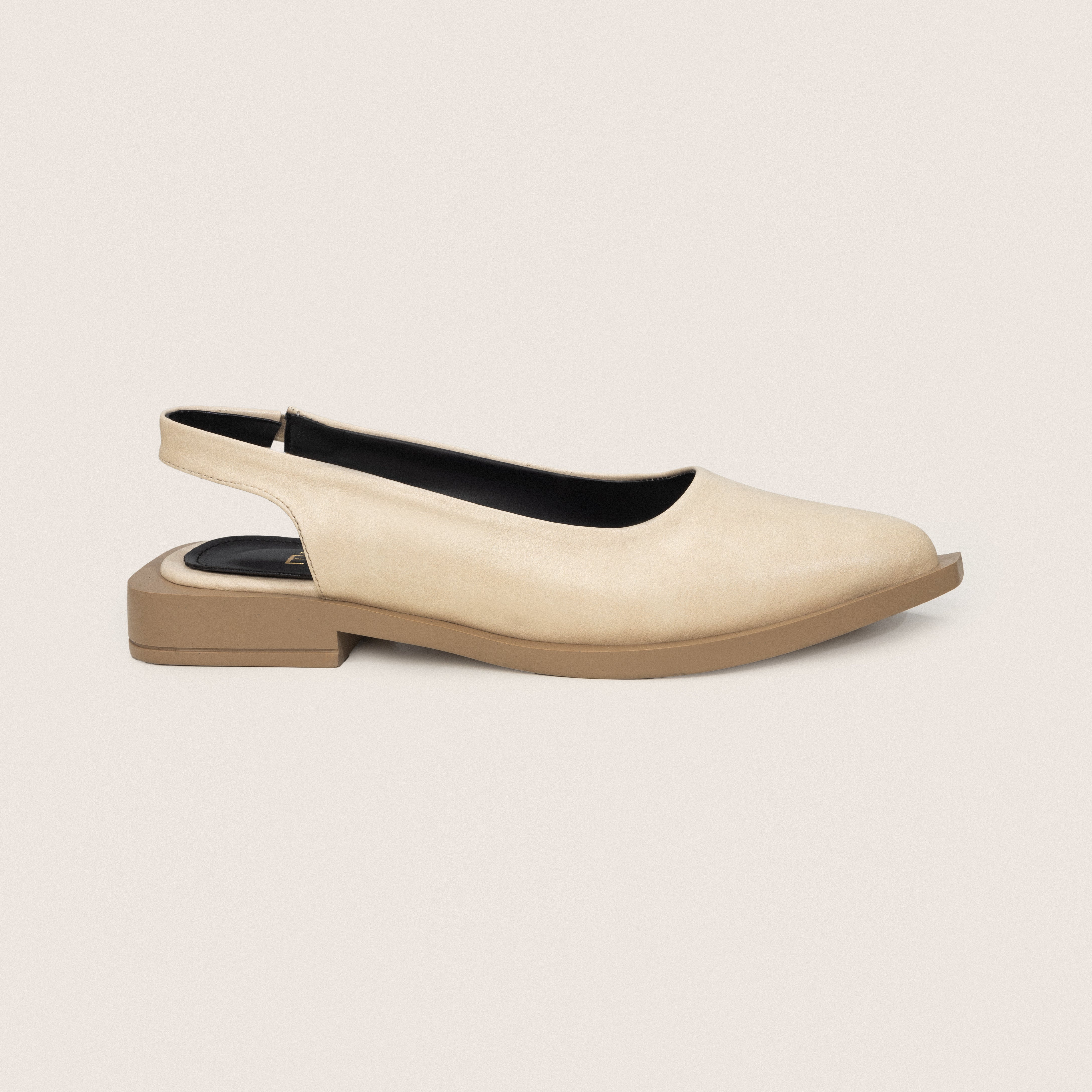 Nora Slip in Beige