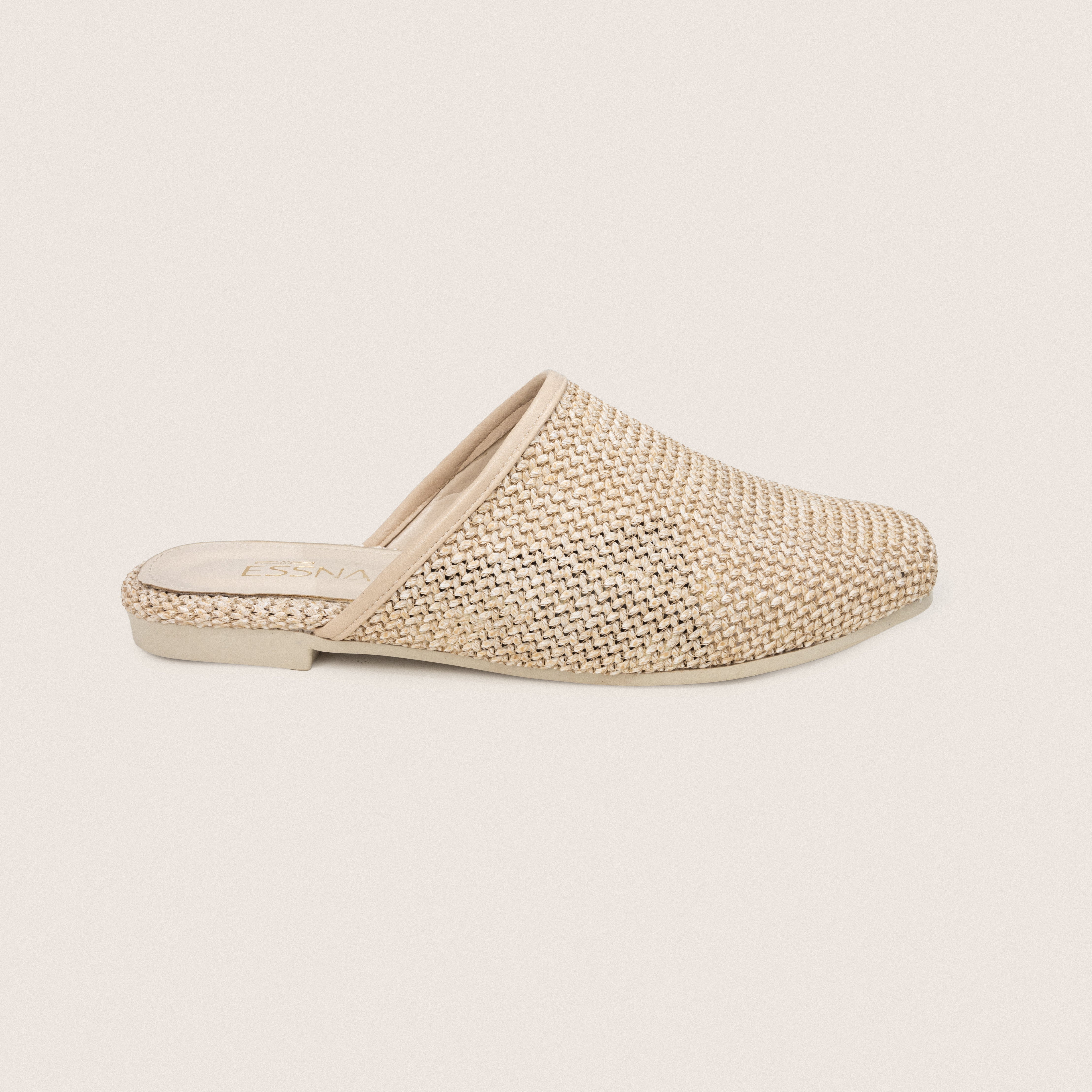 Raffia Mules in Off-white