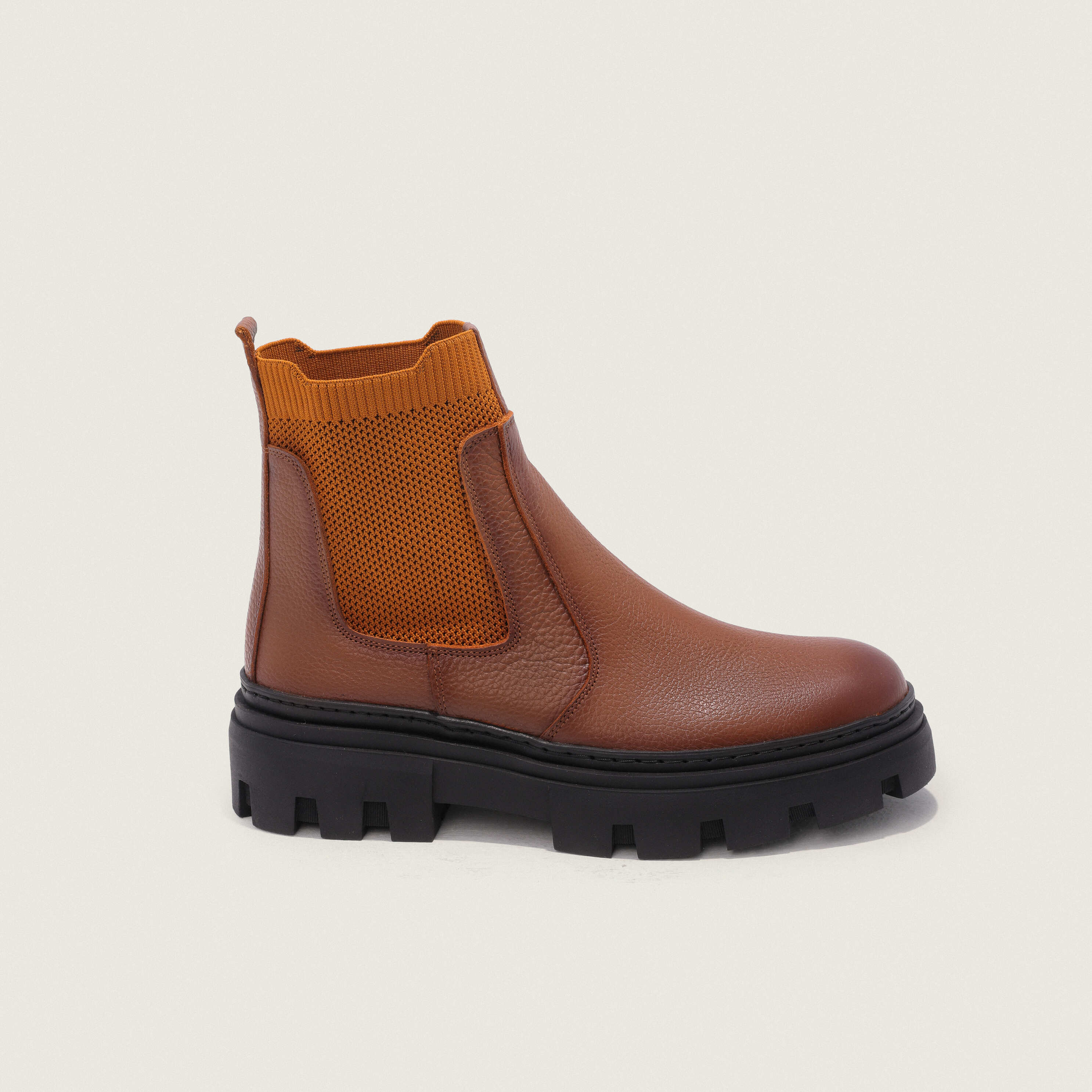 Chakka leather Havana