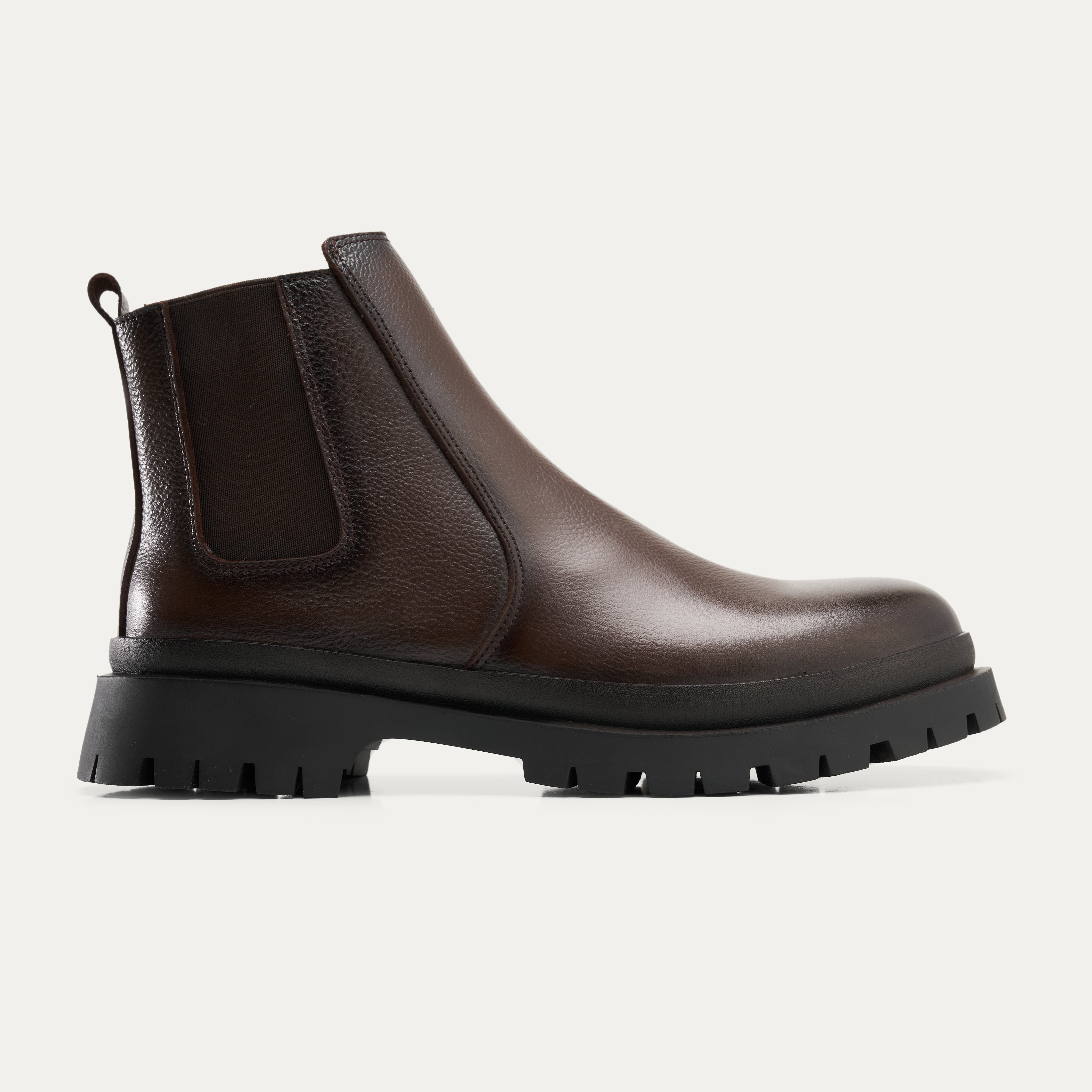 Zipper Leather Boots in Brown