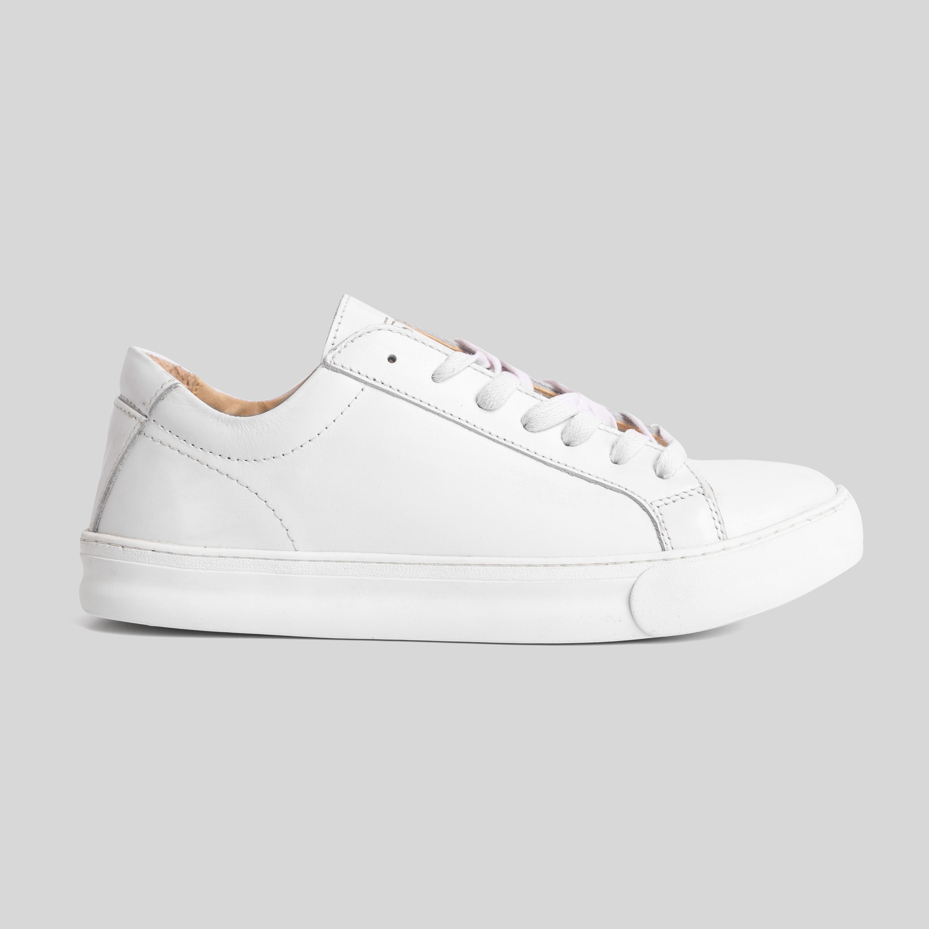 Essna Eternal white